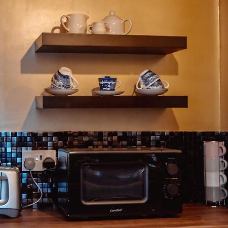 Spacious Flat With Free Parking Harrogate Exterior foto